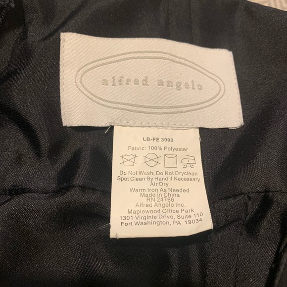 Alfred Angelo long strapless evening gown. Sweetheart neckline w/ rhinestones. - Picture 6 of 7